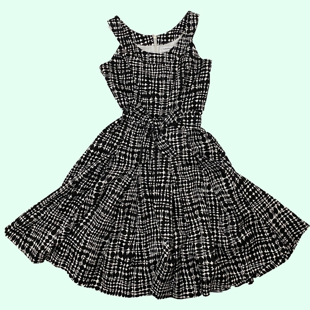 Vintage Calvin Klein Swing Dress MSRP $128 ☕️